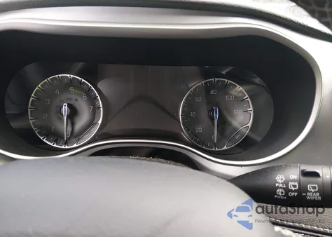 2021 Chrysler Pacifica Touring Awd z USA, uszkodzony, nr VIN 2C4RC3FG9MR537417